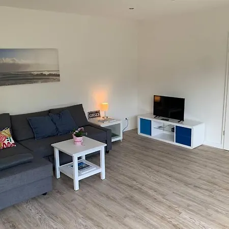 Chalet Grosses Ruhiges Haus 125 Qm Bei Hamburg - Familien, Gruppen & Business, 100 Mbit Glasfaser-wlan, Kamin, Garten 760qm