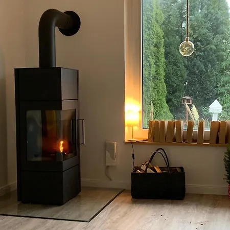 度假居 Grosses Ruhiges Haus 125 Qm Bei Hamburg - Familien, Gruppen & Business, 100 Mbit Glasfaser-wlan, Kamin, Garten 760qm 奎克博恩