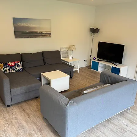 Grosses Ruhiges Haus 125 Qm Bei Hamburg - Familien, Gruppen & Business, 100 Mbit Glasfaser-wlan, Kamin, Garten 760qm * 奎克博恩