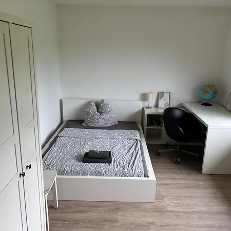 Casa de Férias Modernes Grosses Haus 125qm Bei Hamburg - Familien, Gruppen & Business, Wifi 100mbit Glasfaser, Kamin, Garten 760 Qm, Zwei Baeder *